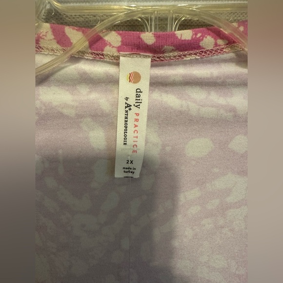 NWT Anthropologie Pink and Cream Patterned Wrap Blouse - Picture 5 of 6